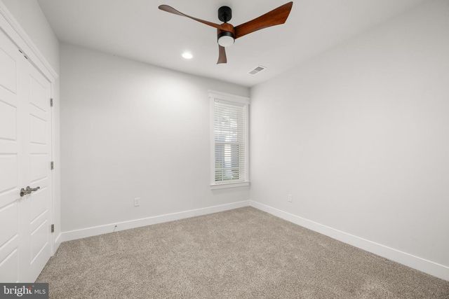 391 HERITAGE SHORES CIR, Bridgeville, DE 19933