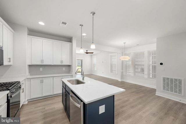 391 HERITAGE SHORES CIR, Bridgeville, DE 19933