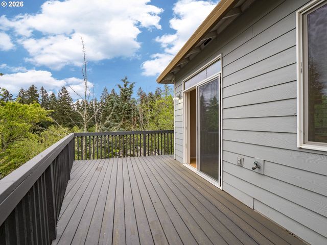 13728 Sw 130TH Pl, Tigard, OR 97223