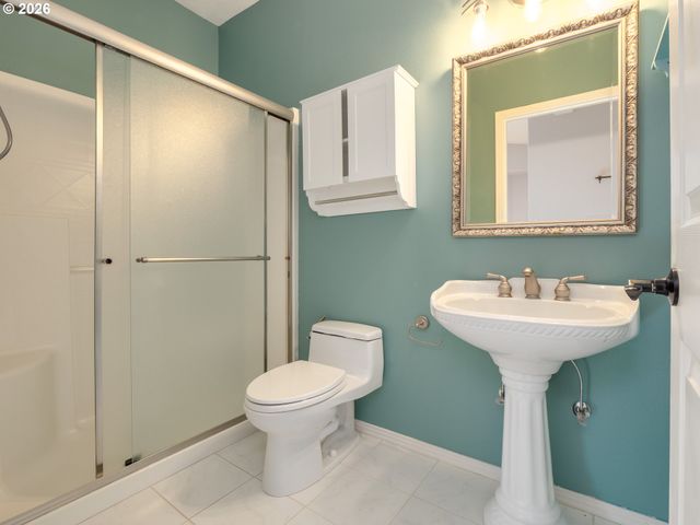 13728 Sw 130TH Pl, Tigard, OR 97223