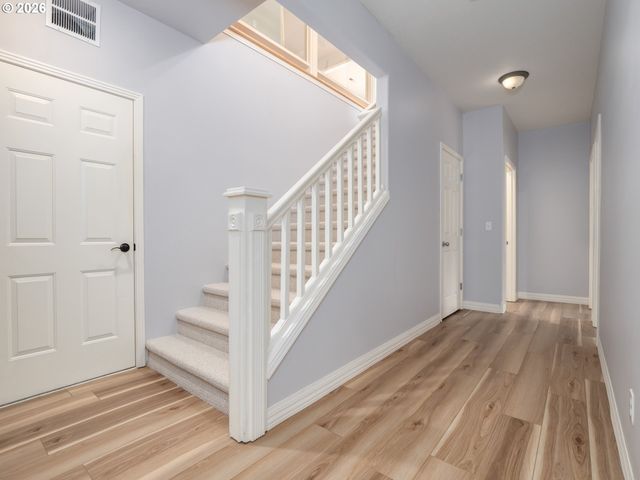 13728 Sw 130TH Pl, Tigard, OR 97223