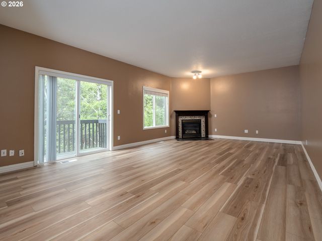 13728 Sw 130TH Pl, Tigard, OR 97223