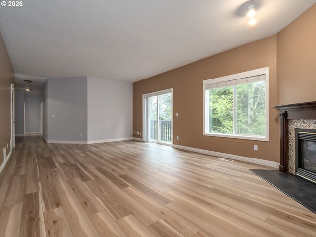 13728 Sw 130TH Pl, Tigard, OR 97223