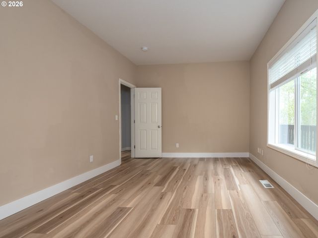 13728 Sw 130TH Pl, Tigard, OR 97223