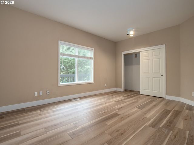 13728 Sw 130TH Pl, Tigard, OR 97223