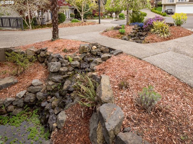 13728 Sw 130TH Pl, Tigard, OR 97223