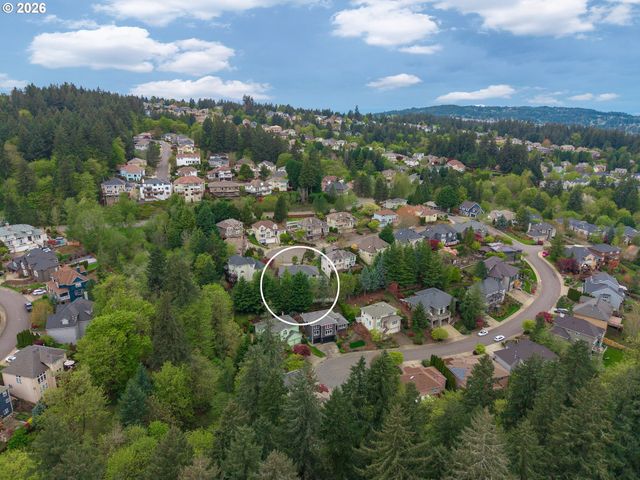 13728 Sw 130TH Pl, Tigard, OR 97223