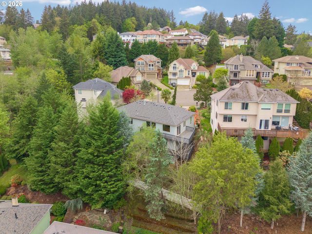 13728 Sw 130TH Pl, Tigard, OR 97223