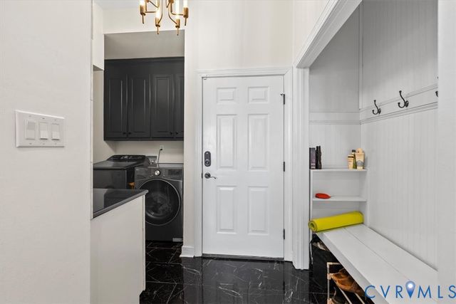 402 Rivers Bend Cir, Chester, VA 23836