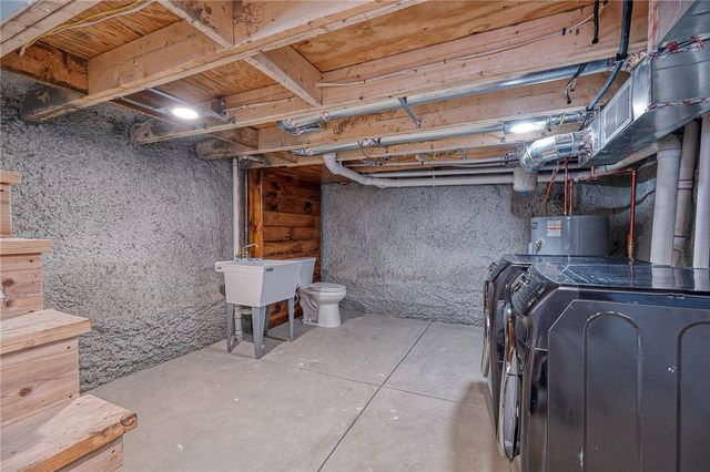 314 Church St, Bridgeville, PA 15017