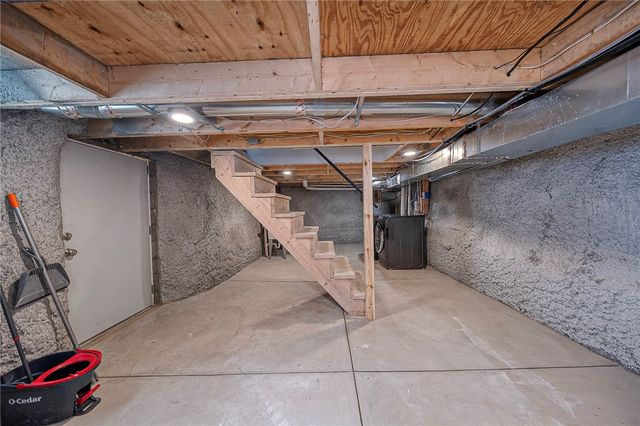 314 Church St, Bridgeville, PA 15017