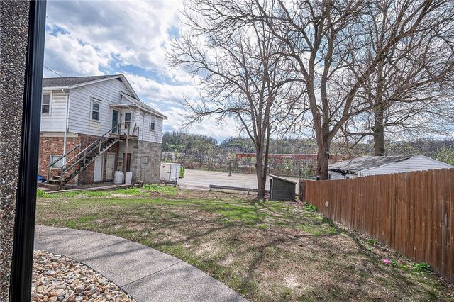 314 Church St, Bridgeville, PA 15017
