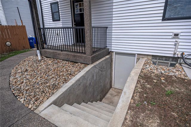 314 Church St, Bridgeville, PA 15017