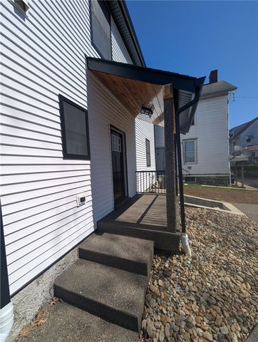 314 Church St, Bridgeville, PA 15017