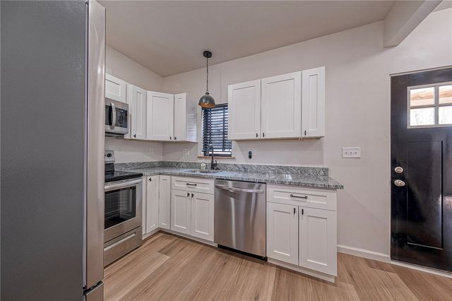 314 Church St, Bridgeville, PA 15017