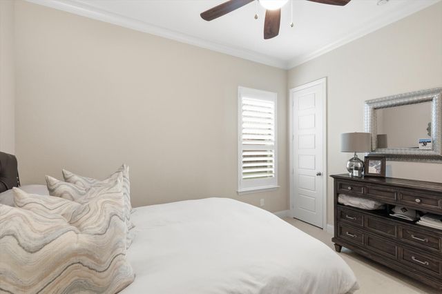 6721 Oak Knoll Road, Flower Mound, TX 76226