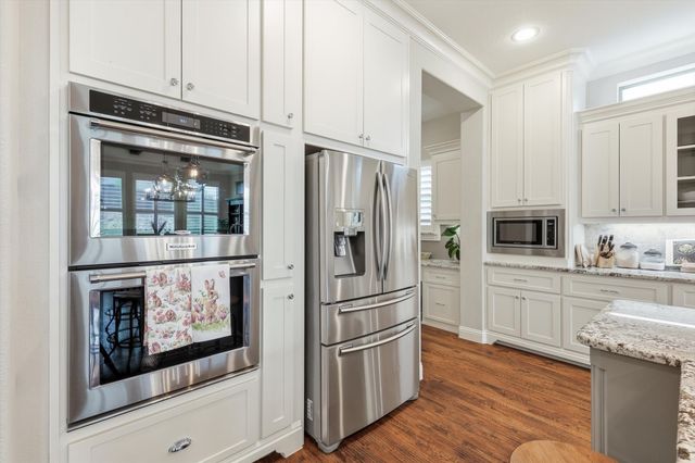 6721 Oak Knoll Road, Flower Mound, TX 76226