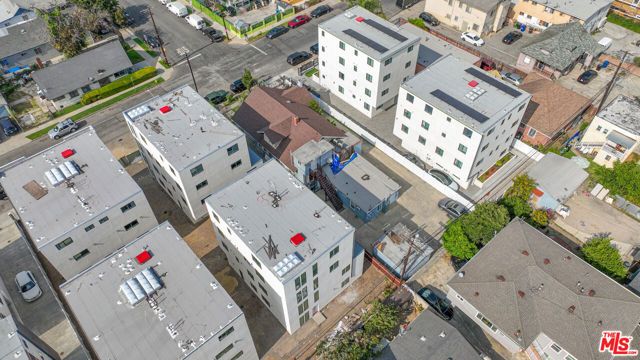 1318 W 35th Place, Los Angeles, CA 90007
