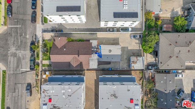 1318 W 35th Place, Los Angeles, CA 90007