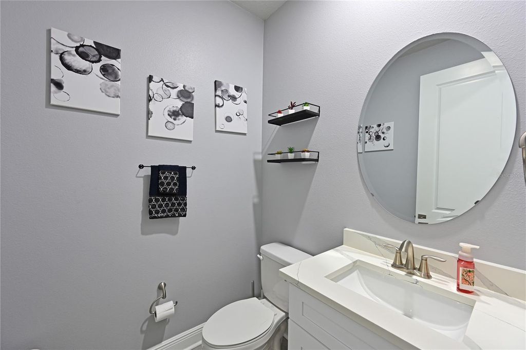 Image 23 of property listing at 12338 51ST STREET E, Parrish, FL 34219