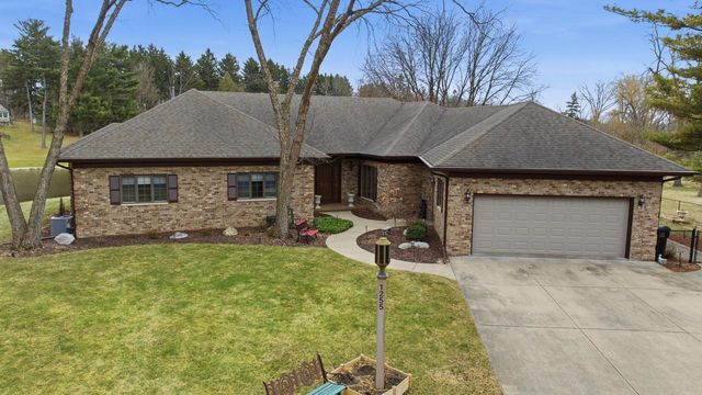 1255 Janette STREET, Fort Atkinson, WI 53538