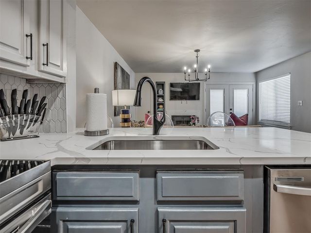 11550 N May Avenue 101, Oklahoma City, OK 73120