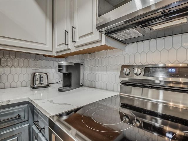 11550 N May Avenue 101, Oklahoma City, OK 73120