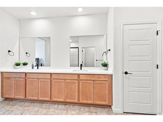 3471 N Buchanan Way, Aurora, CO 80019