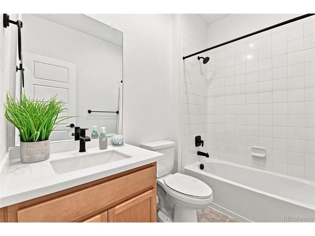 3471 N Buchanan Way, Aurora, CO 80019