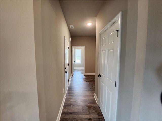 2205 Shady Grove Road, Carrollton, GA 30116