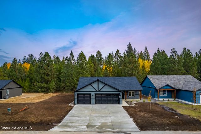 936 E Valley St S, Oldtown, ID 83822
