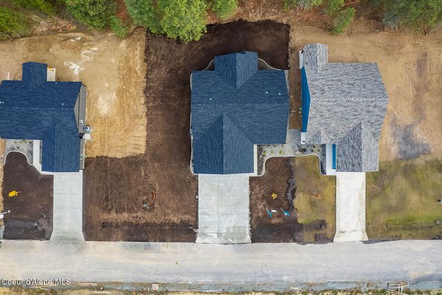936 E Valley St S, Oldtown, ID 83822