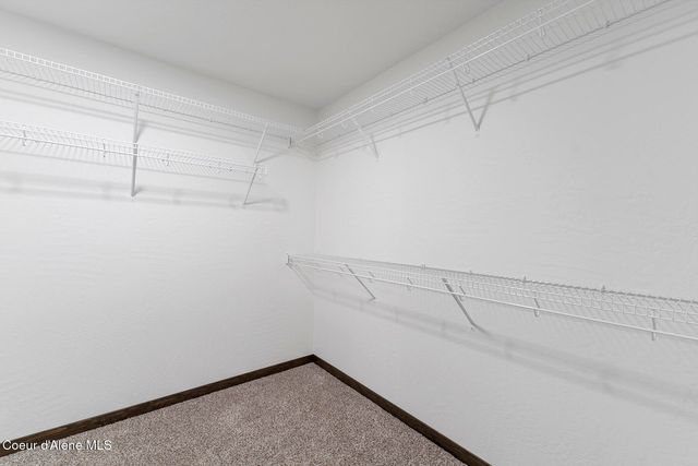 936 E Valley St S, Oldtown, ID 83822