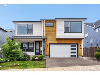 7353 Nw OAKFERN Dr, Portland, OR 97229