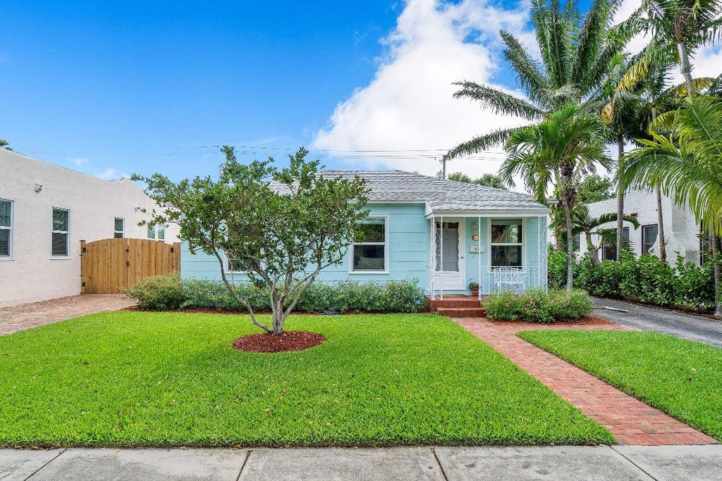 816 Avon Road, West Palm Beach, FL 33401