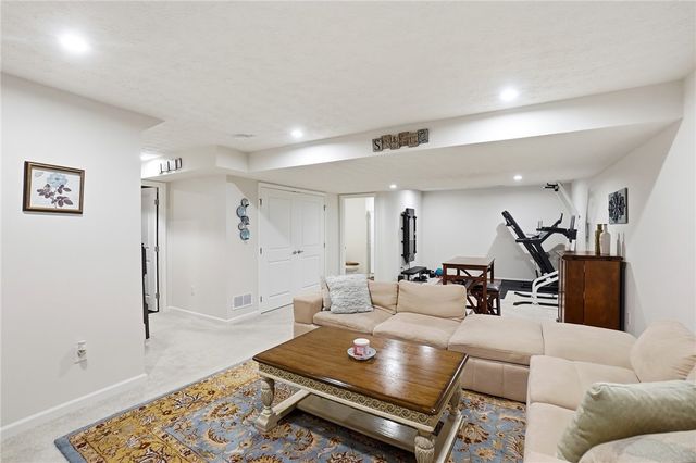 3430 Arrowwood Street, Huber Heights, OH 45371