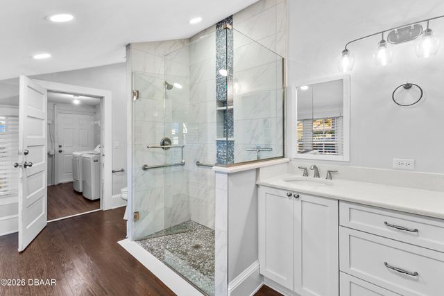 409 S Grandview Avenue, Daytona Beach, FL 32118