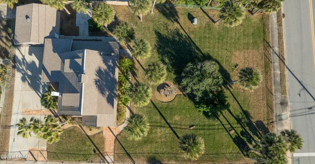409 S Grandview Avenue, Daytona Beach, FL 32118