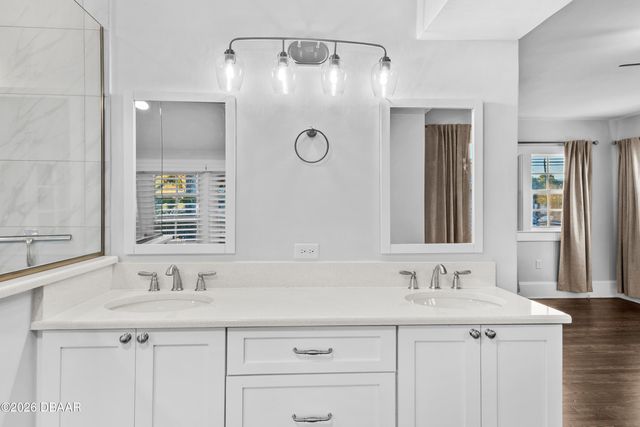 409 S Grandview Avenue, Daytona Beach, FL 32118