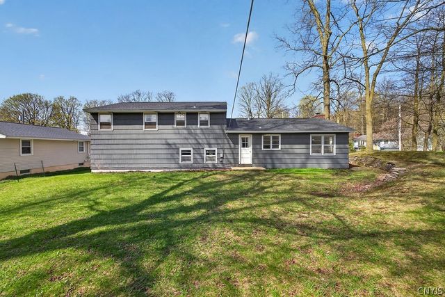 166 Terrace Way, Camillus, NY 13031