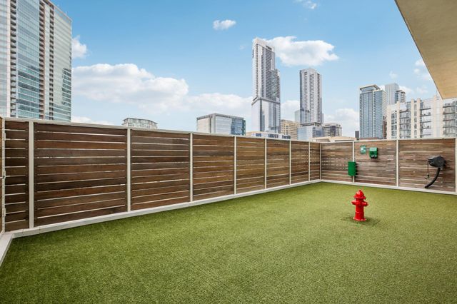 301 West Ave 1204, Austin, TX 78701