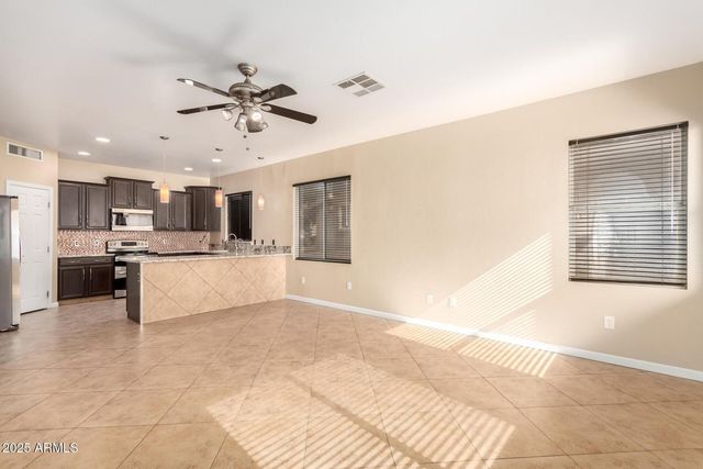 8721 E Lomita Circle, Mesa, AZ 85209