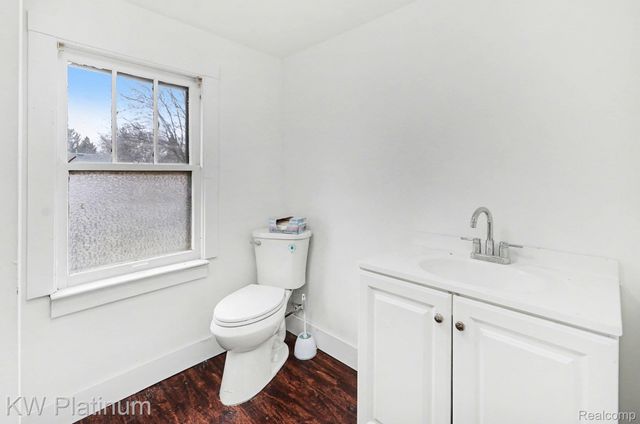 25886 Hoffmeyer Street, Roseville, MI 48066