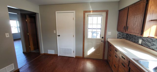 641 2nd St, Holdingford, MN 56340