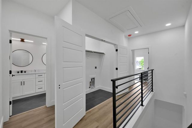 3334 Francis Street B, Houston, TX 77004