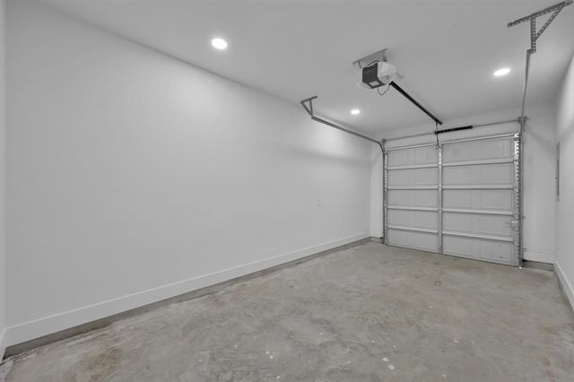 3334 Francis Street B, Houston, TX 77004