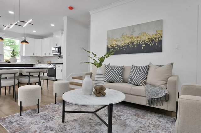 3334 Francis Street B, Houston, TX 77004