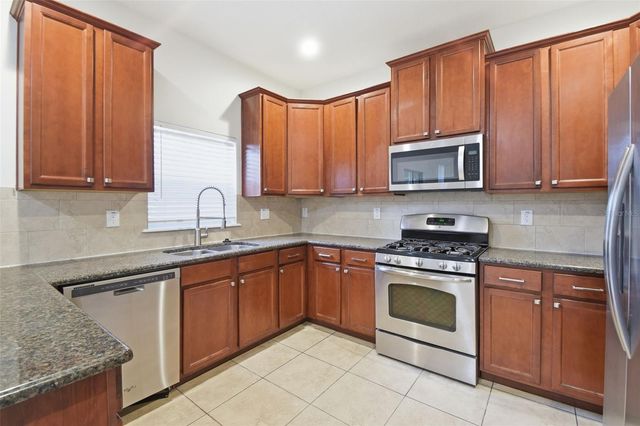 5654 AARON COURT, Sarasota, FL 34232