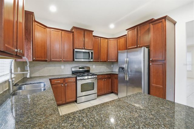 5654 AARON COURT, Sarasota, FL 34232