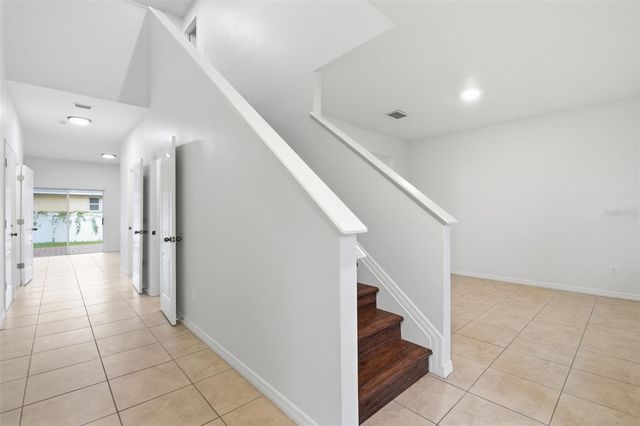 5654 AARON COURT, Sarasota, FL 34232